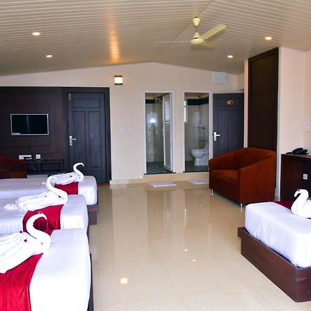 Hotel Coorg Palace Madikeri Zewnętrze zdjęcie